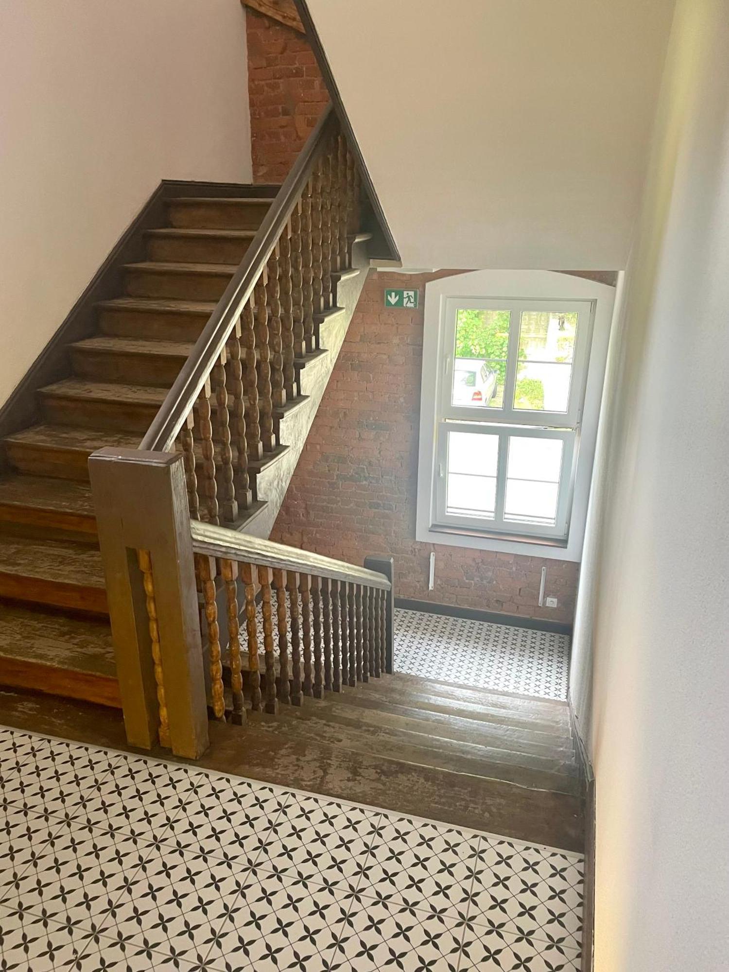 Szmaragdowa Sowa Apartment Валбжих Екстериор снимка