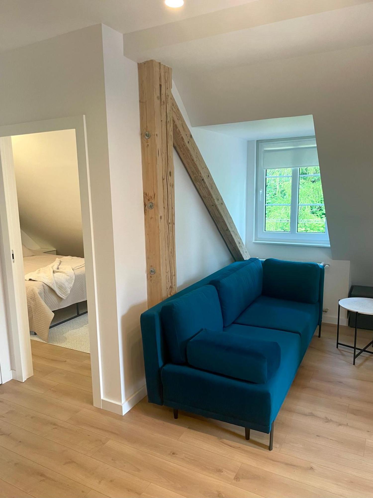 Szmaragdowa Sowa Apartment Валбжих Екстериор снимка