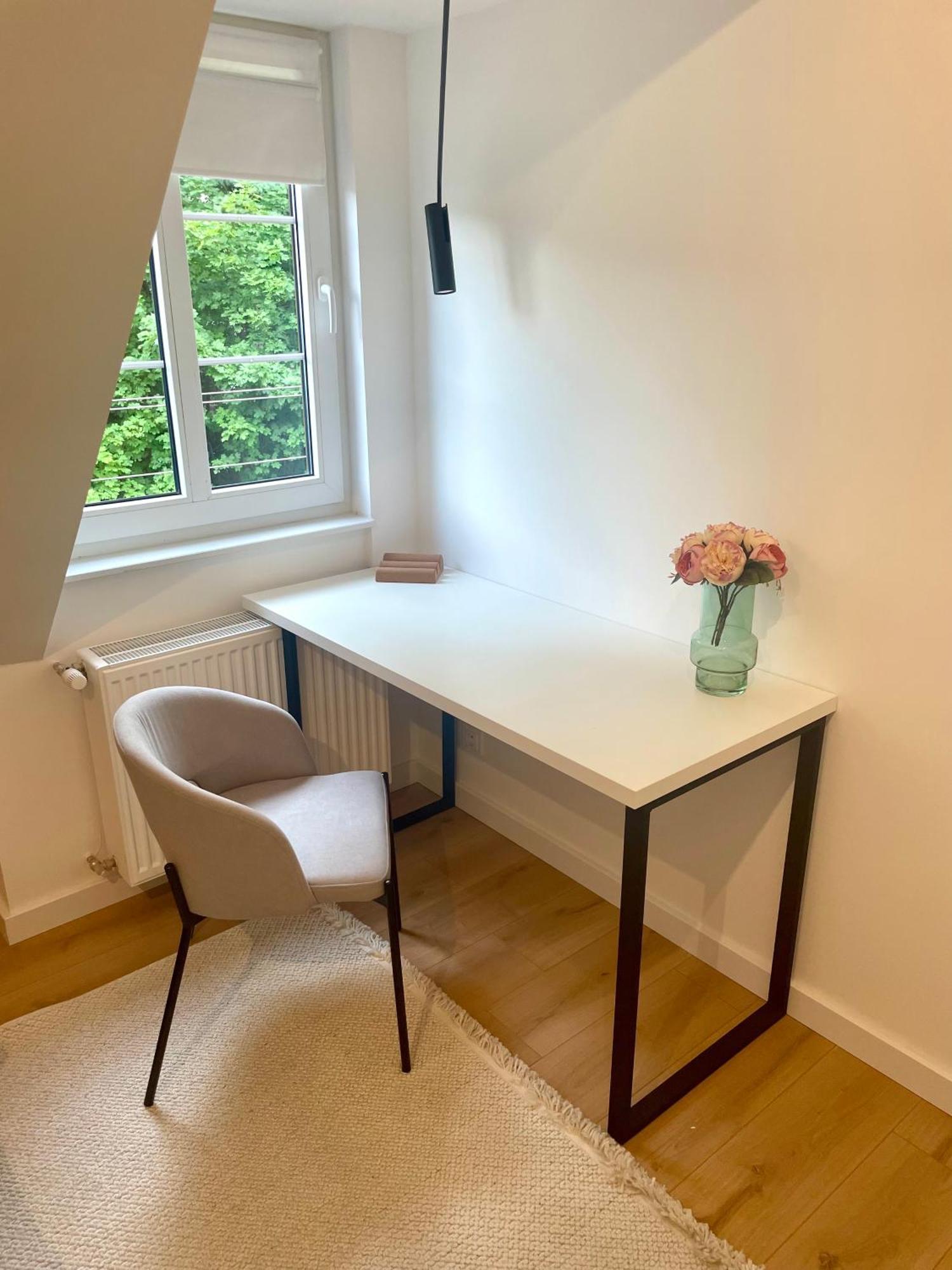 Szmaragdowa Sowa Apartment Валбжих Екстериор снимка