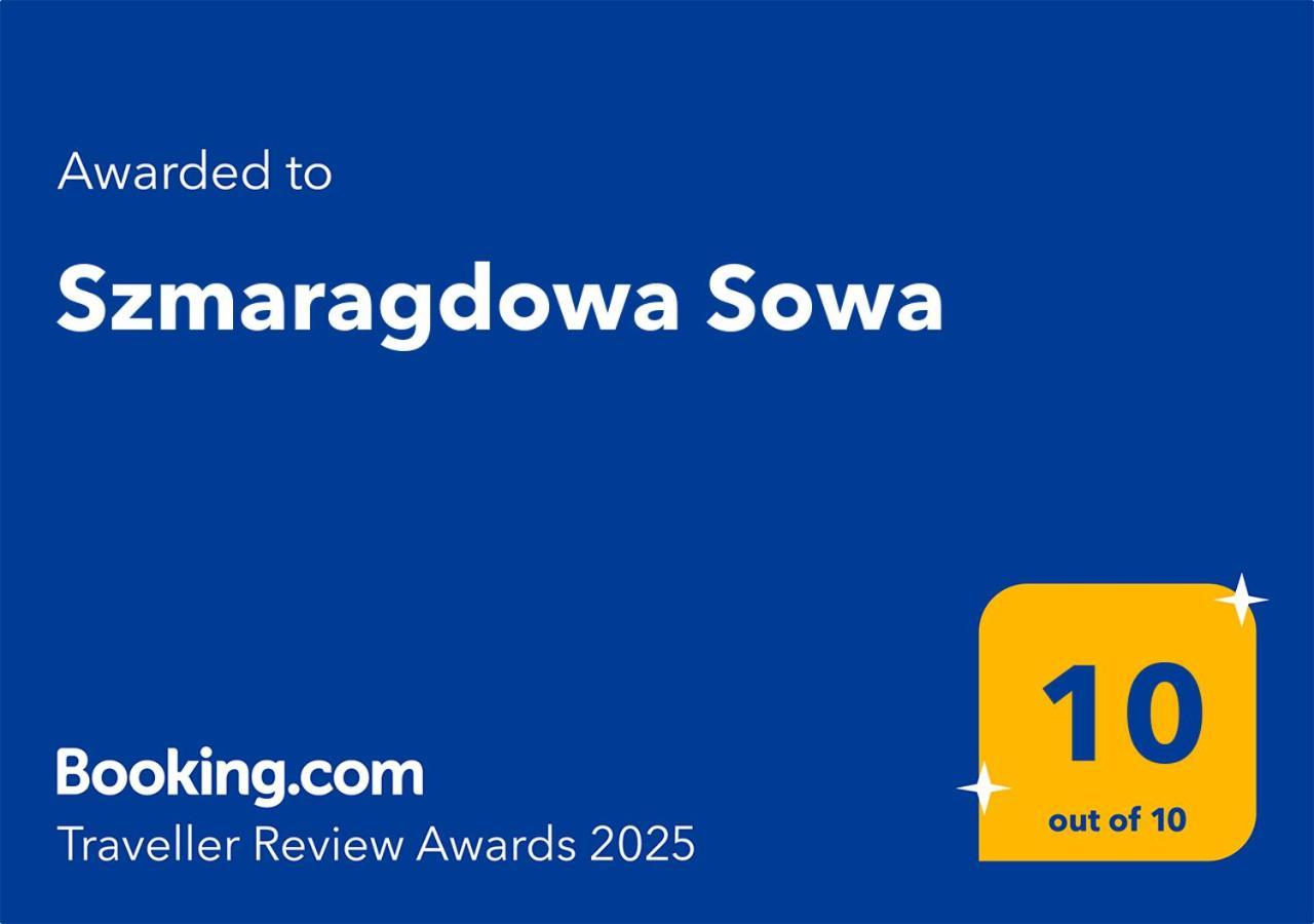 Szmaragdowa Sowa Apartment Валбжих Екстериор снимка